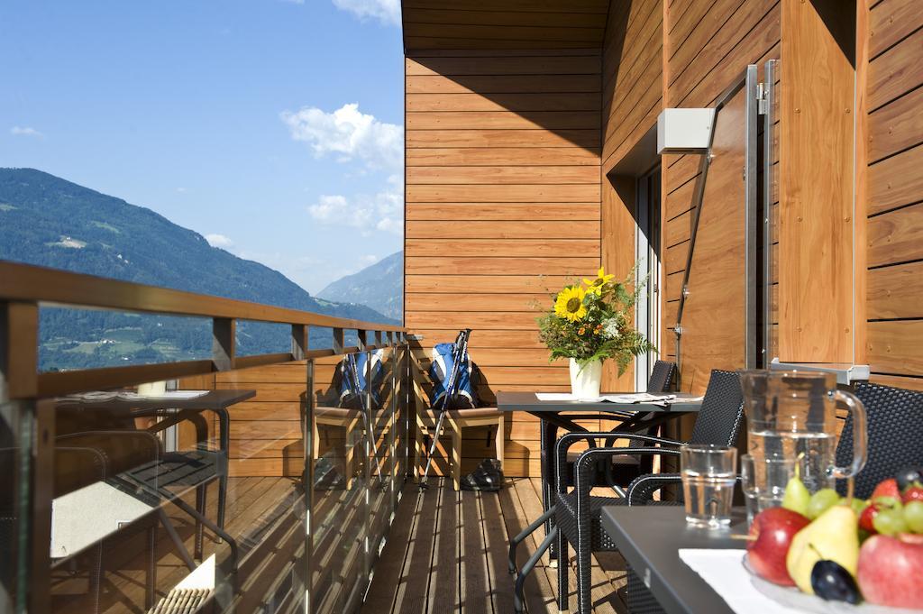 Mittendorf Klimaresidence Schenna Ruang foto